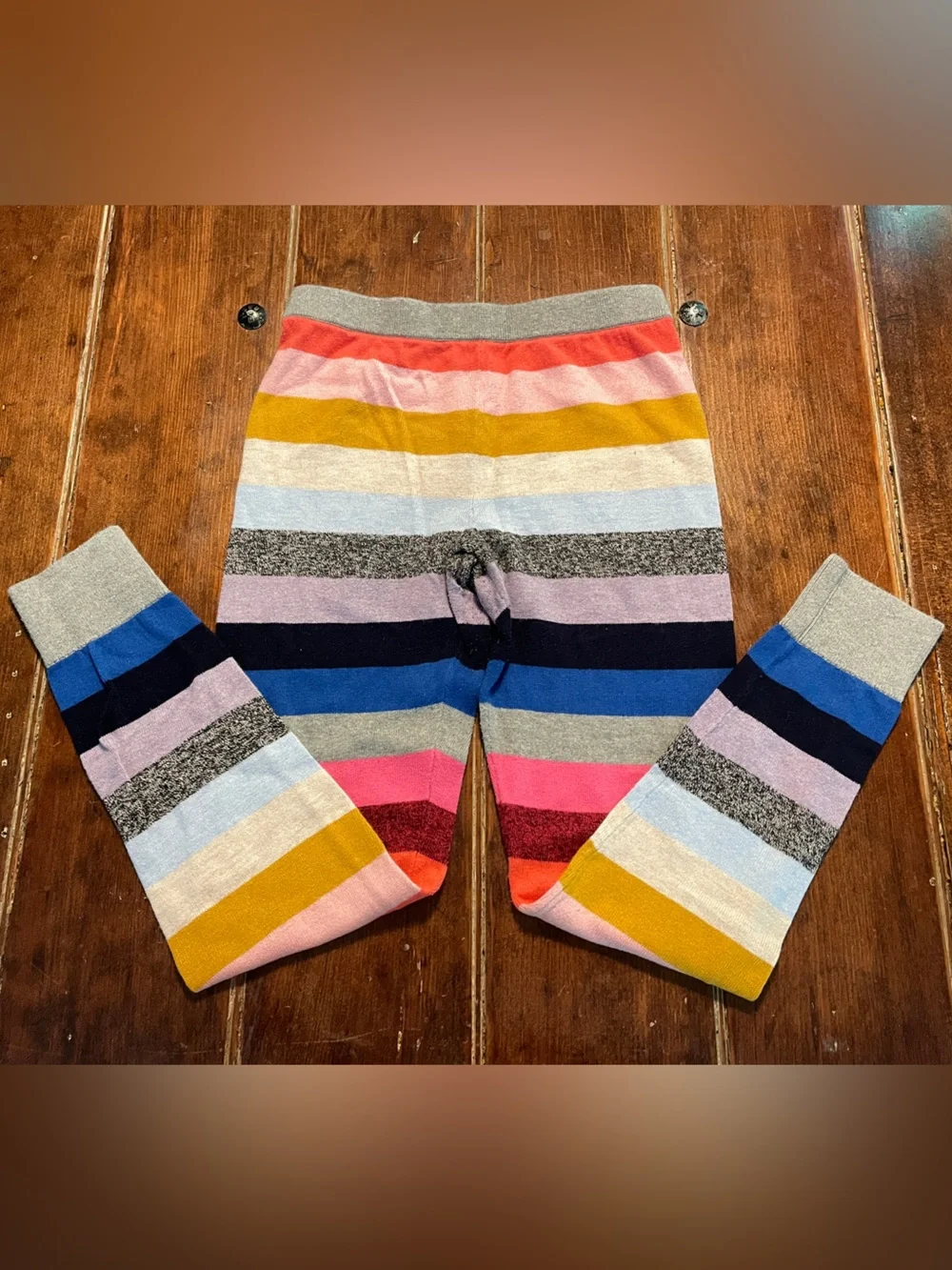 GAP Kids Striped sweater joggers, sz m, excellent condition, smoke-free home
